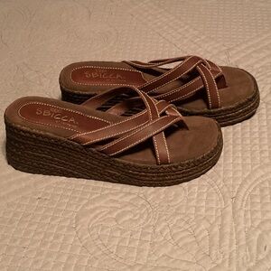 Sbicca Tan Wedge Flip Flop Thong Sandals.